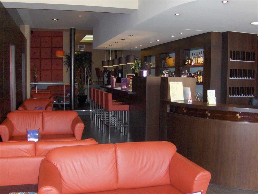 Hotel Tristar Ла-Лув'єр Екстер'єр фото