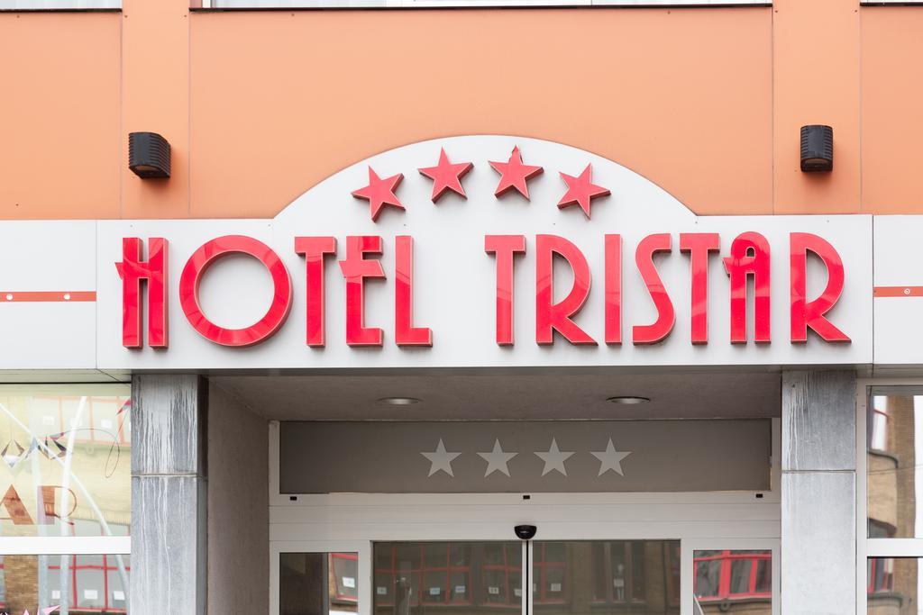 Hotel Tristar Ла-Лув'єр Екстер'єр фото
