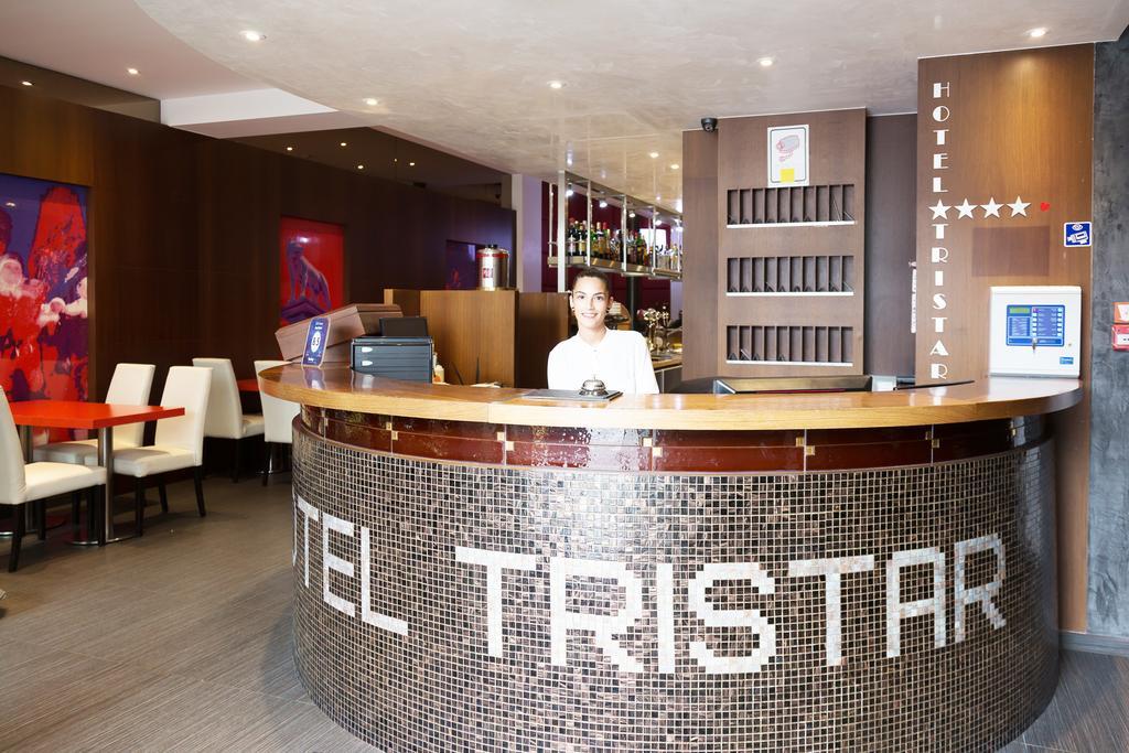 Hotel Tristar Ла-Лув'єр Екстер'єр фото