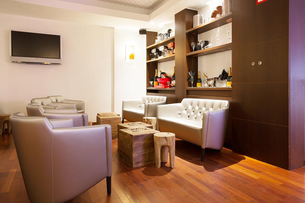 Hotel Tristar Ла-Лув'єр Екстер'єр фото