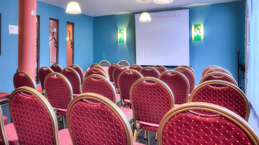 Hotel Tristar Ла-Лув'єр Екстер'єр фото