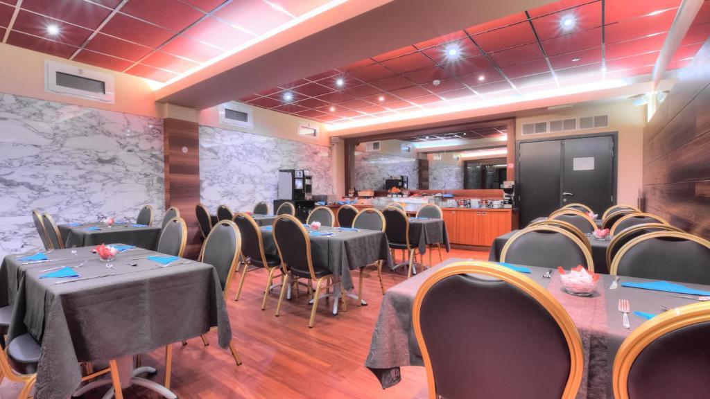 Hotel Tristar Ла-Лув'єр Екстер'єр фото