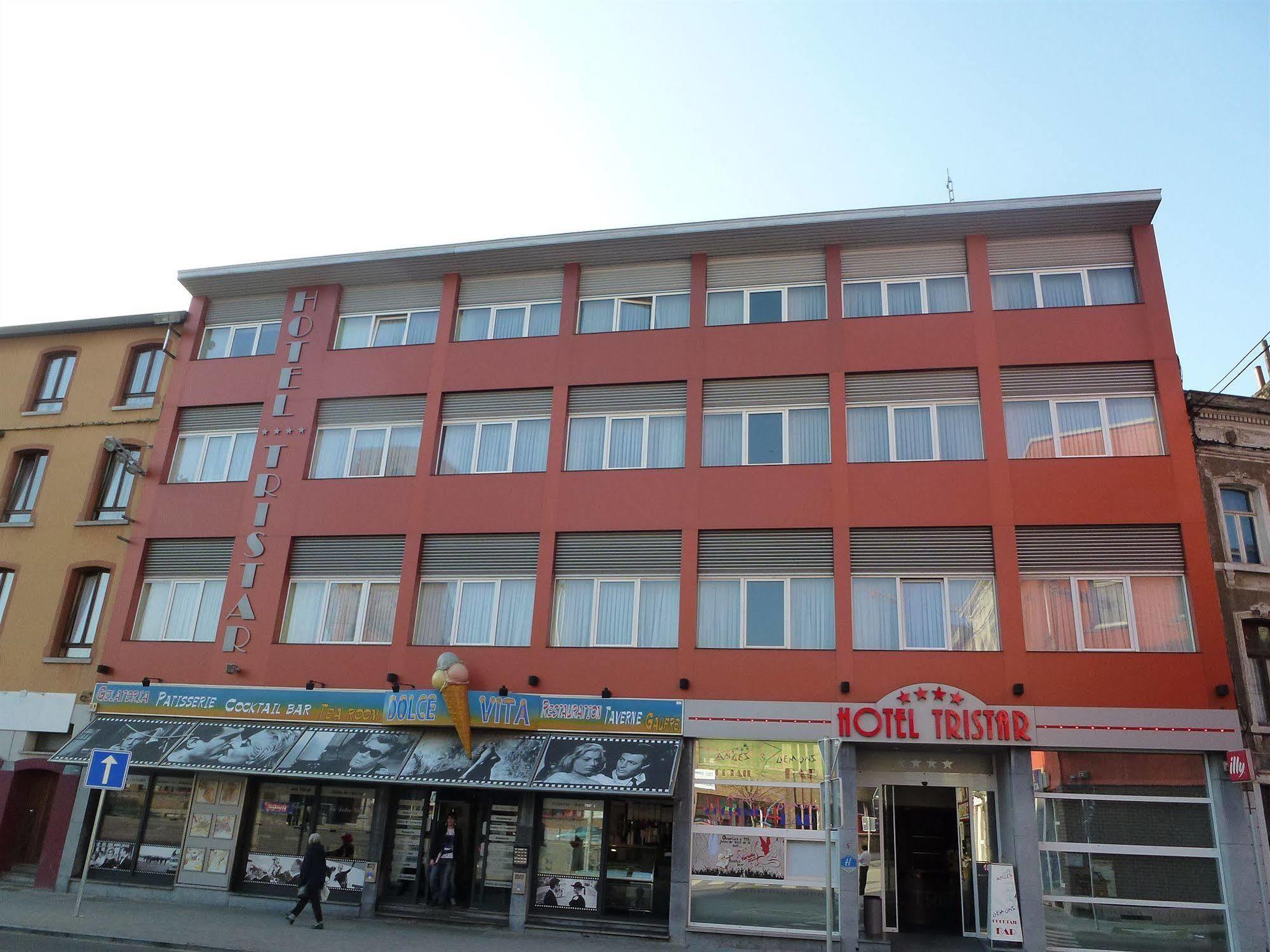 Hotel Tristar Ла-Лув'єр Екстер'єр фото